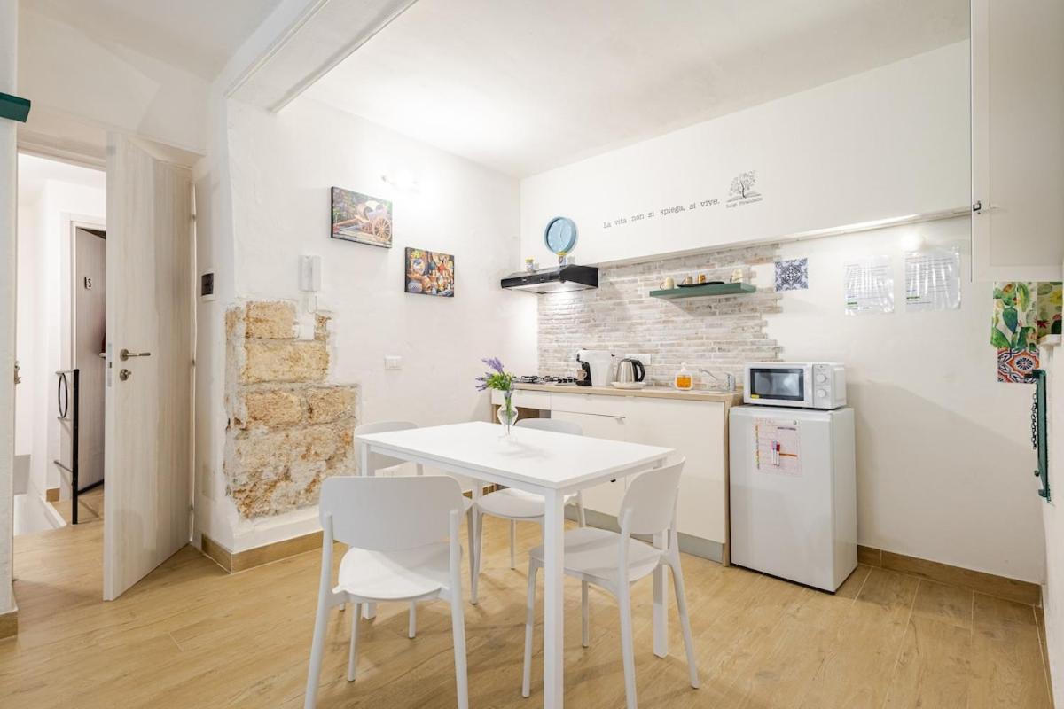Talia Capo Massimo Apartment Palermo Exterior foto
