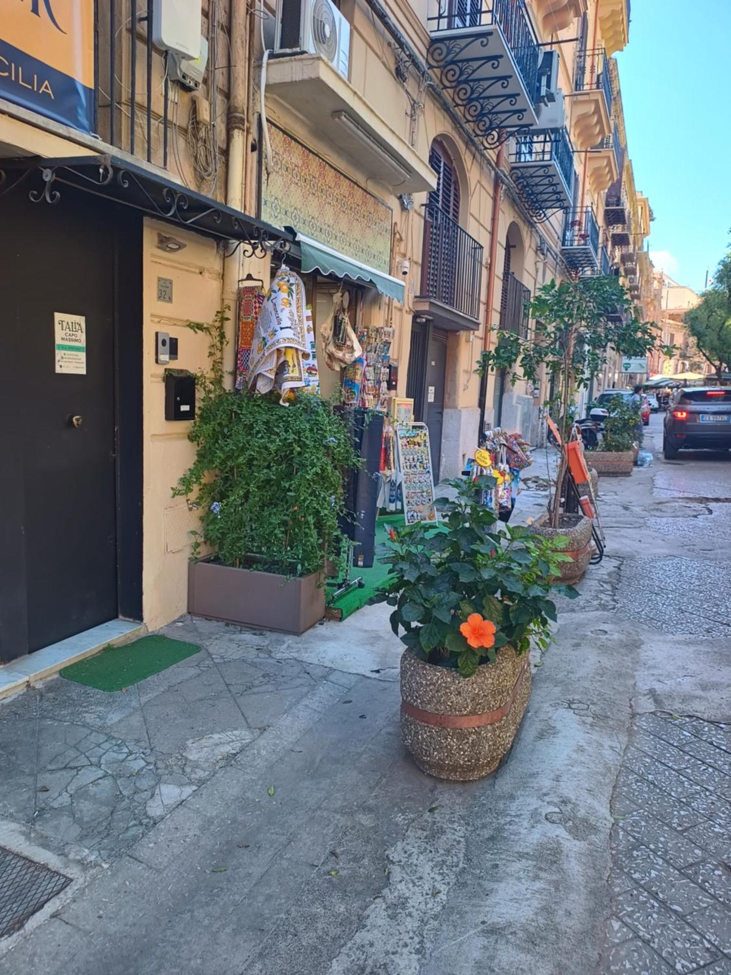 Talia Capo Massimo Apartment Palermo Exterior foto